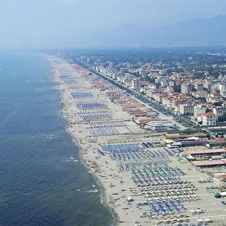 Acquamarina By Interhome 아파트